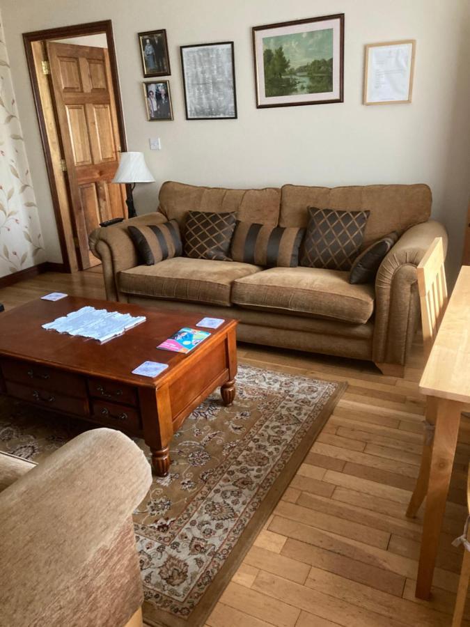 Deeleview Apartment Lifford Екстериор снимка